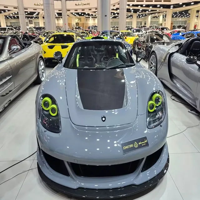 Dubai Luxury Car Showroom Tour with Dubai Mall Drop-Off in Dubai — experience image 4 of 7