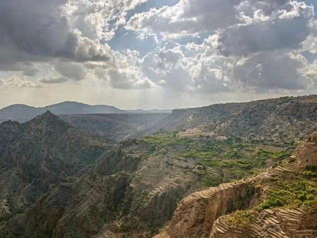 Private Jebel Jais Mountain Tour from Ras Al Khaimah in Ras Al-Khaimah — experience image 8 of 12