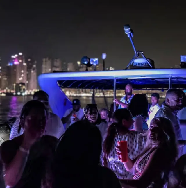 Dubai Marina Yacht Party: Four Hours, BBQ, Open Bar & Live DJ in Dubai — experience image 20 of 21