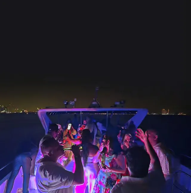 Dubai Marina Yacht Party: Four Hours, BBQ, Open Bar & Live DJ in Dubai — experience image 2 of 21