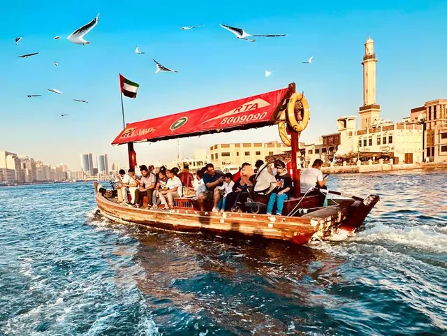 Old Dubai Walking Tour: Souks, Local Tastings & Abra Crossing in Dubai — experience image 13 of 19