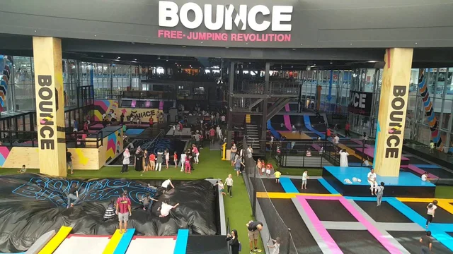 BOUNCE Abu Dhabi Marina Mall: One-Hour Jumping Ticket in Abu Dhabi — experience image 7 of 7
