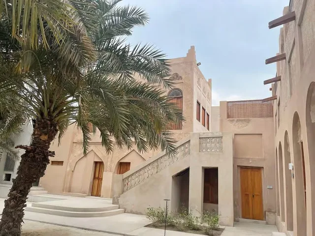 Muharraq Pearling Path Walking Tour: Heritage Houses & Meals in Manama — experience image 18 of 18