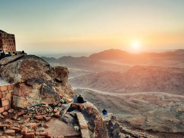 Mount Sinai Sunrise Trek & Monastery from Sharm in Sharm El Sheikh — experience image 7 of 10