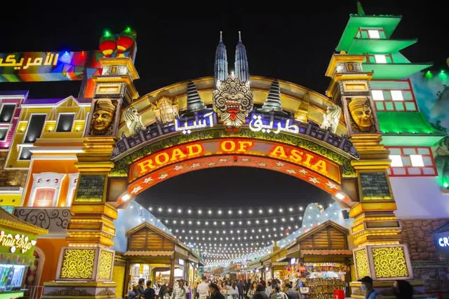 Global Village Dubai Tickets with Hotel Transfers in Dubai — experience image 4 of 19