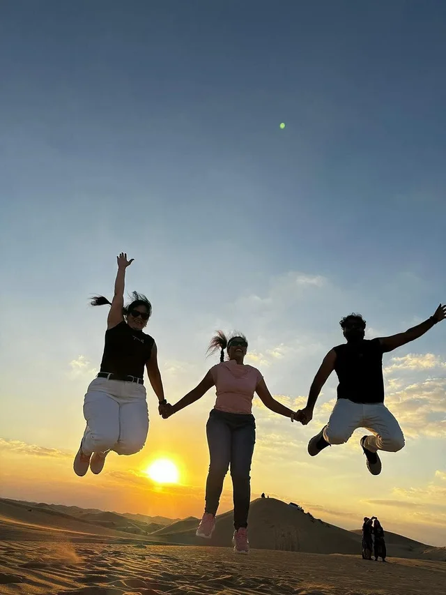 Abu Dhabi Evening Desert Safari with BBQ Dinner & Shows in Abu Dhabi — experience image 8 of 19