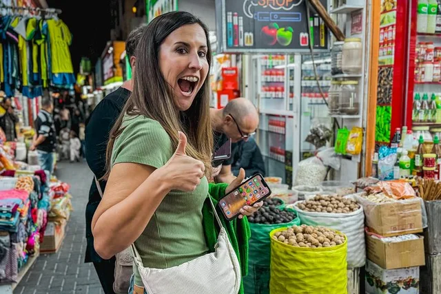 Muharraq Pearling Path Walking Tour: Heritage Houses & Meals in Manama — experience image 12 of 18