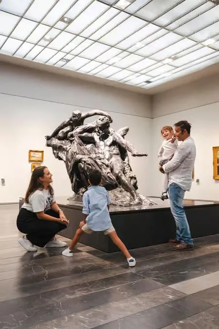 Abu Dhabi Museum Pass: Louvre, Zayed & Natural History in Abu Dhabi — experience image 13 of 16