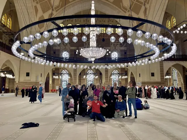 Bahrain South to North Tour: Tree of Life, Fort & Souq in Manama — experience image 3 of 8