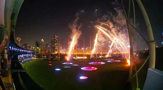 Topgolf Dubai: One-Hour Bay for Up to Six Players in Dubai — experience image 4 of 5